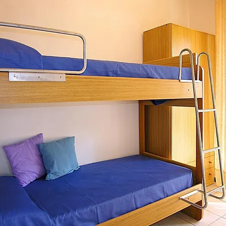 Isi Apartman